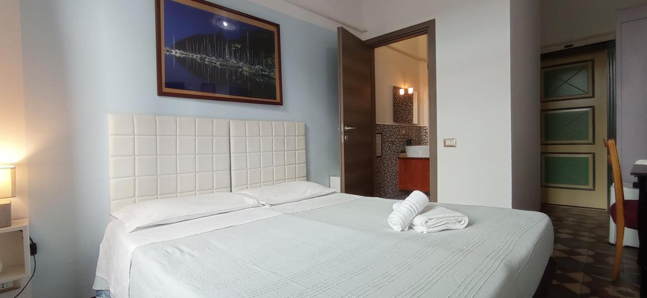 Onlyrooms III - Piazza Jenne Cagliari Exterior photo